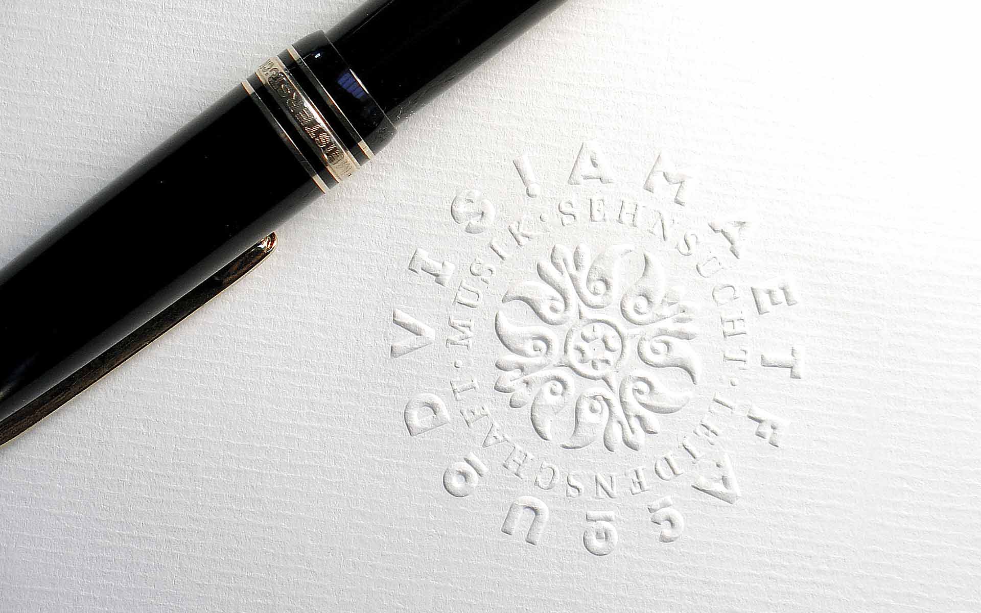 Logo Design und Corporate Design für einen Dirigenten in München.