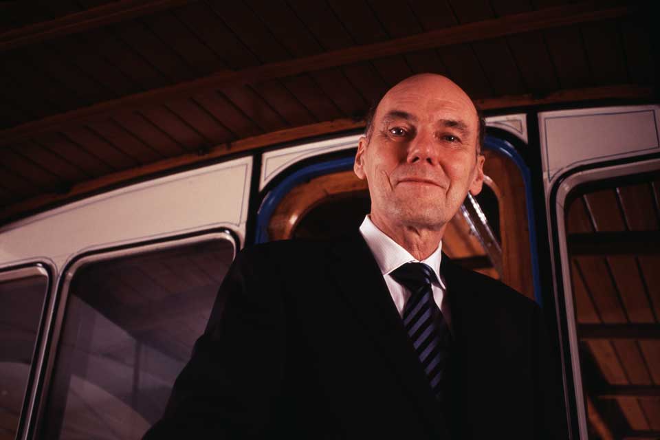 Museumsstiftung Post und Telekommunikation, Fotoportraits von Mitarbeitern der Museen für Kommunikation in Berlin, Frankfurt und Nürnberg sowie der Museumsdepots in Berlin und Heusenstamm. Bild 17.